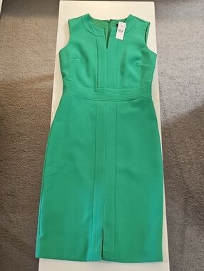 Ann Taylor Sleeveless Green Sheath Dress